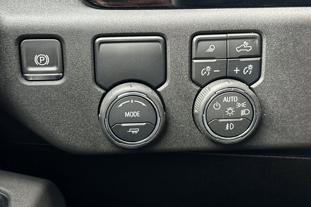 2026 Chevrolet Silverado 1500 RST photo 29
