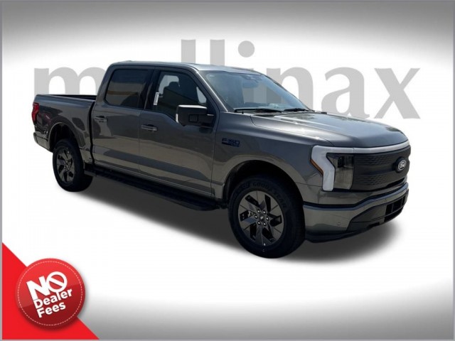 2025 Ford F-150 Lightning Flash's photo