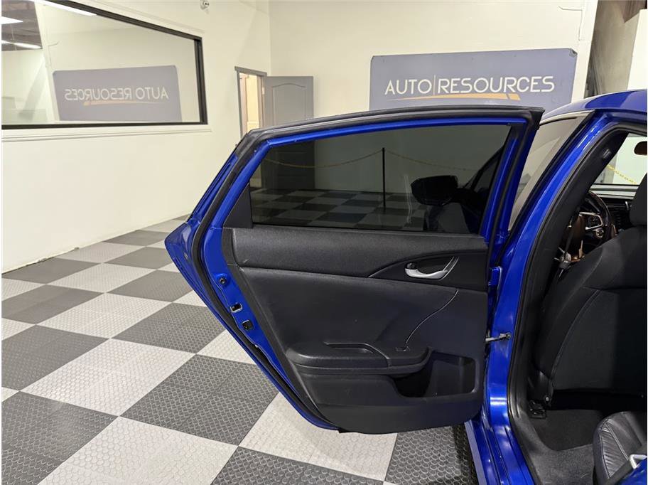 2020 Honda Civic Sport photo 14