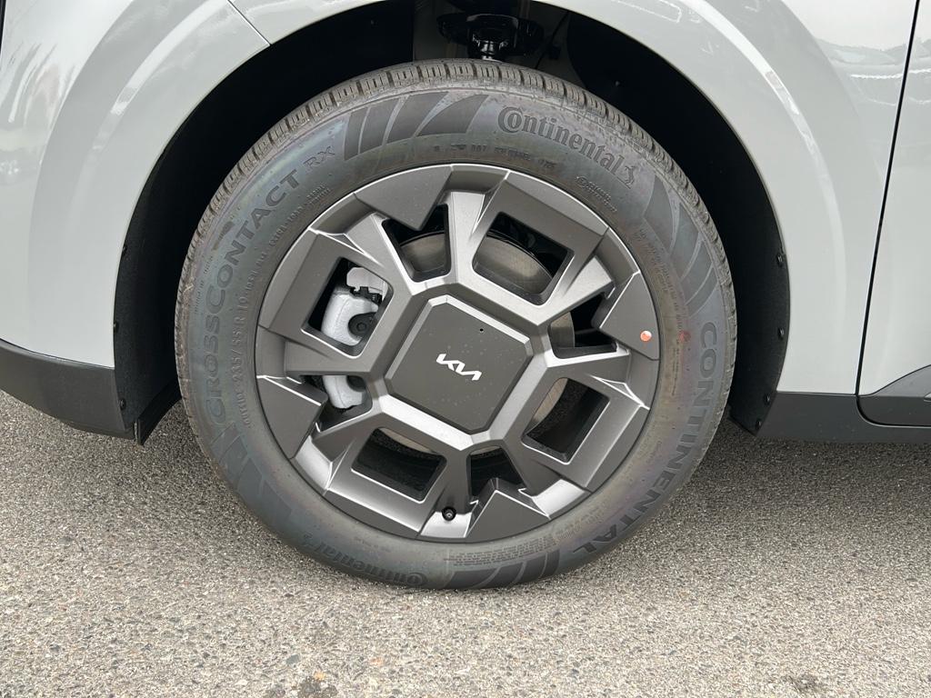 2026 Kia Carnival EX photo 5