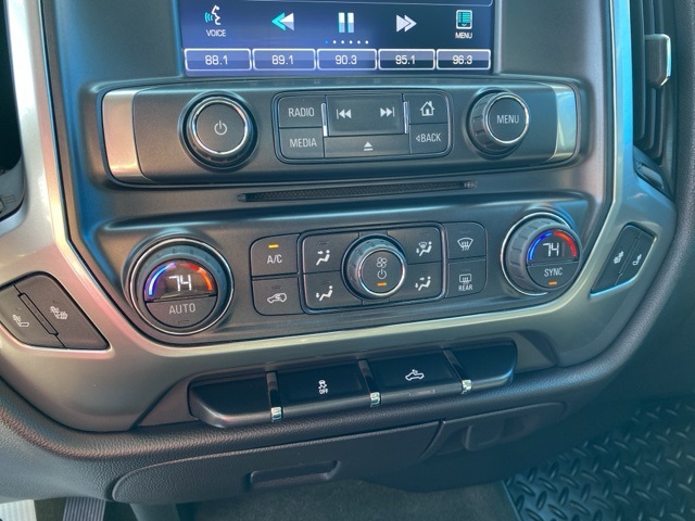 2015 Chevrolet Silverado 1500 LT photo 24