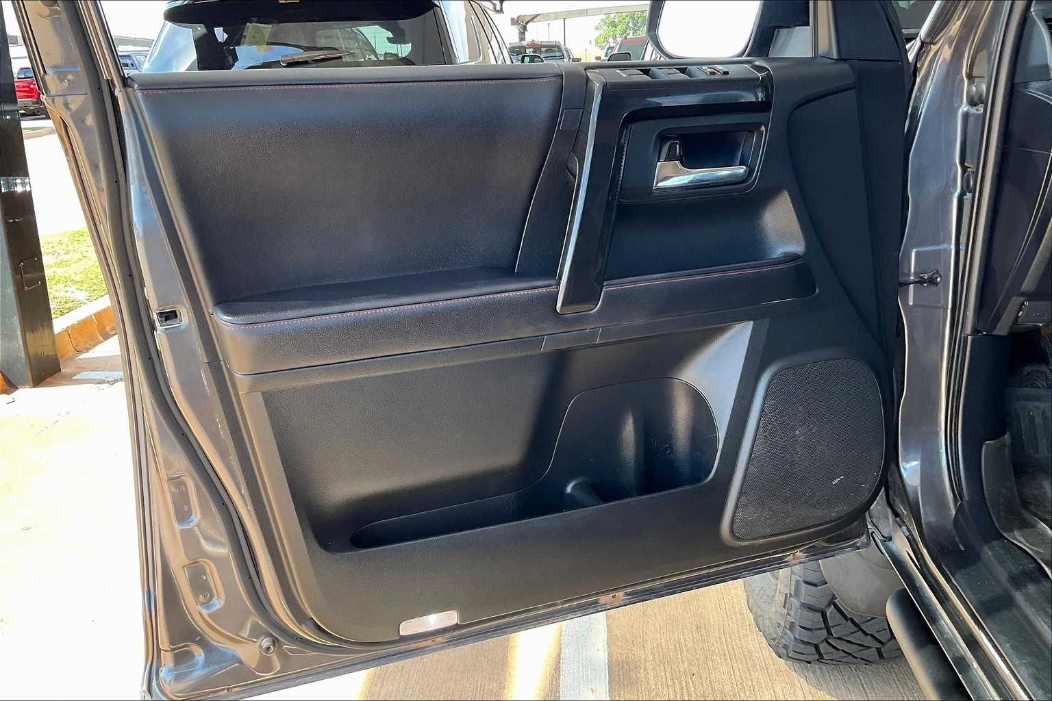 2023 Toyota 4Runner TRD Premium photo 18