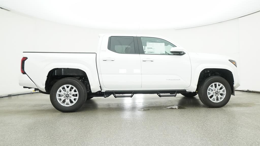 2024 Toyota Tacoma SR5 4x4 Double Cab photo 25