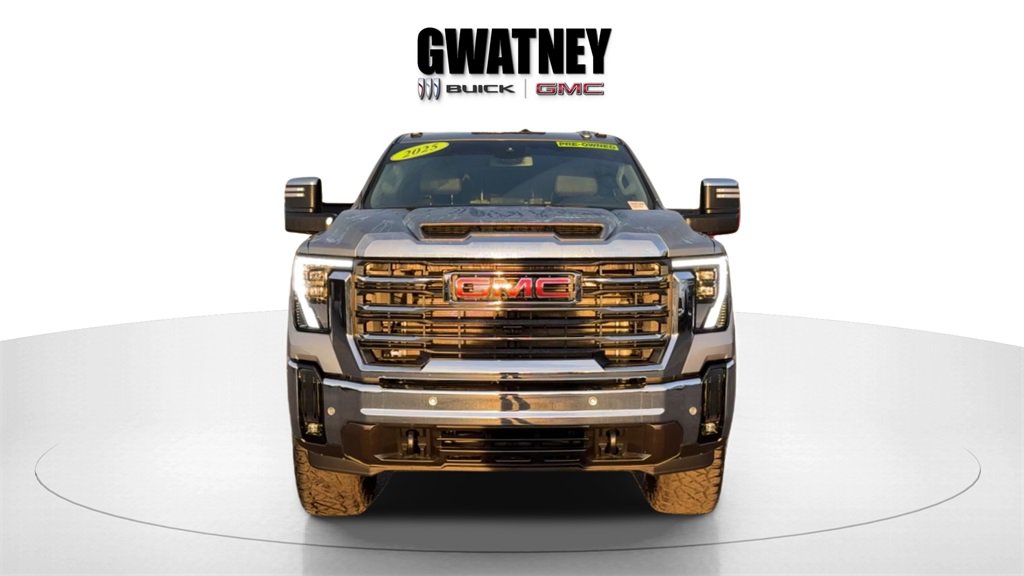 2025 GMC Sierra 3500HD SLT's photo