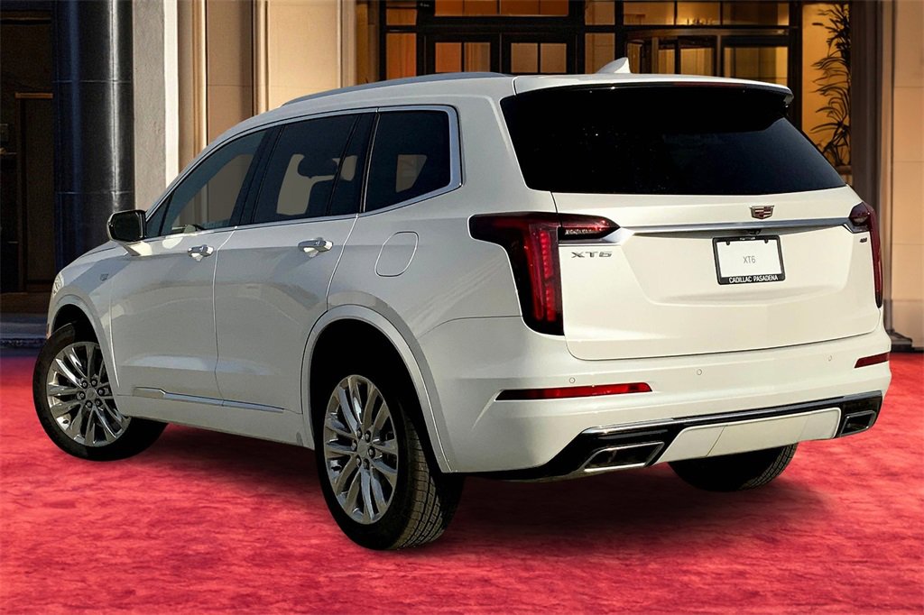 2024 Cadillac XT6 Premium Luxury photo 4