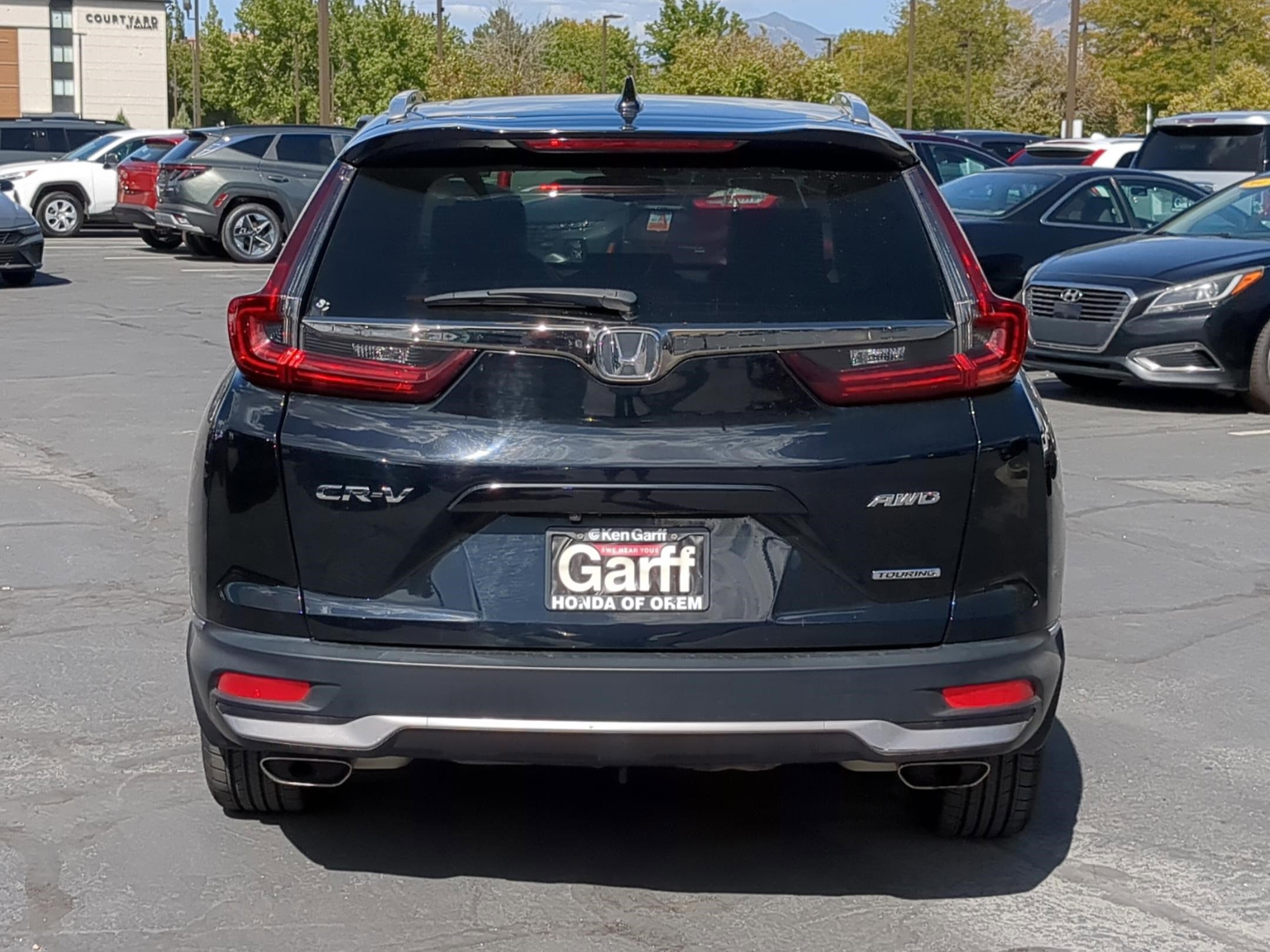 2022 Honda CR-V Touring photo 4
