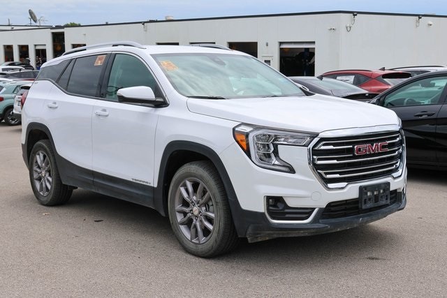2024 GMC Terrain SLT