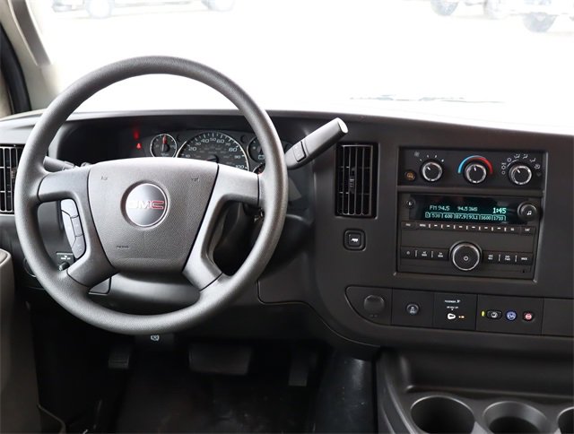 2025 Gmc Savana Cargo 3500 photo 14
