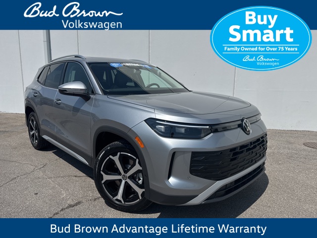 2025 Volkswagen Tiguan SE's photo