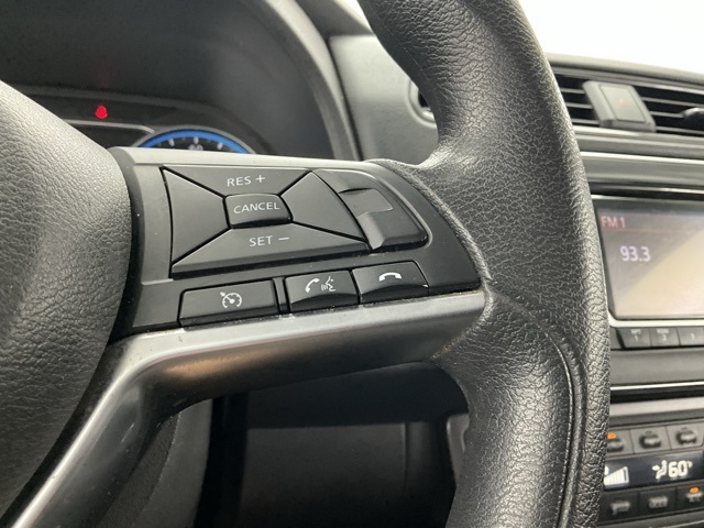 2019 Nissan Leaf S photo 11