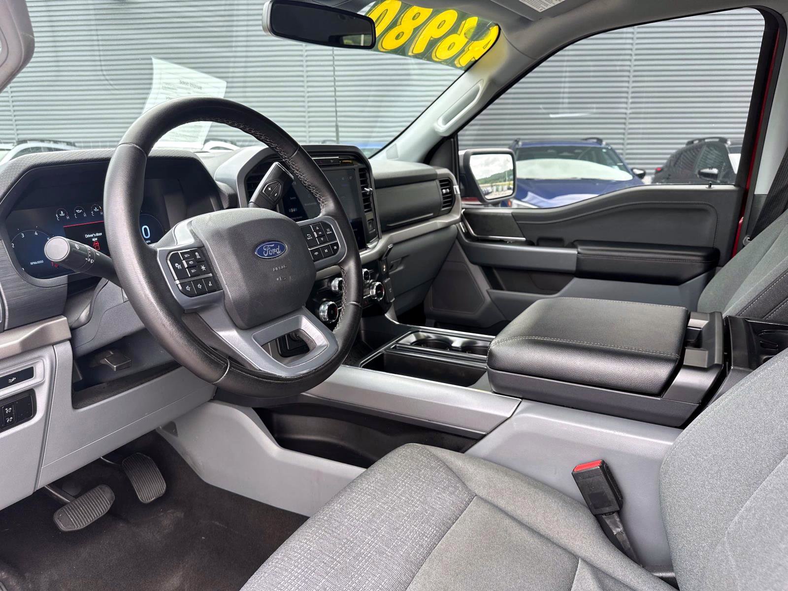 2024 Ford F-150 XLT photo 30