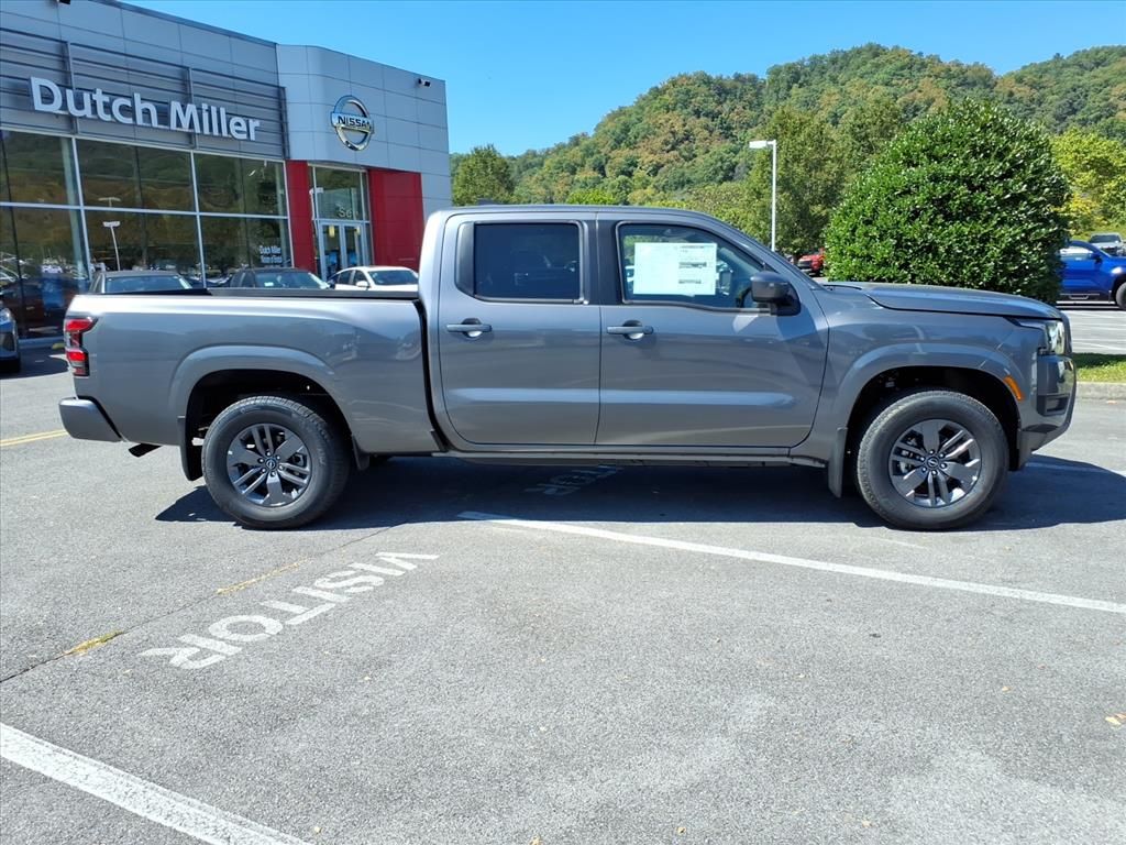 2026 Nissan Frontier SV photo 2
