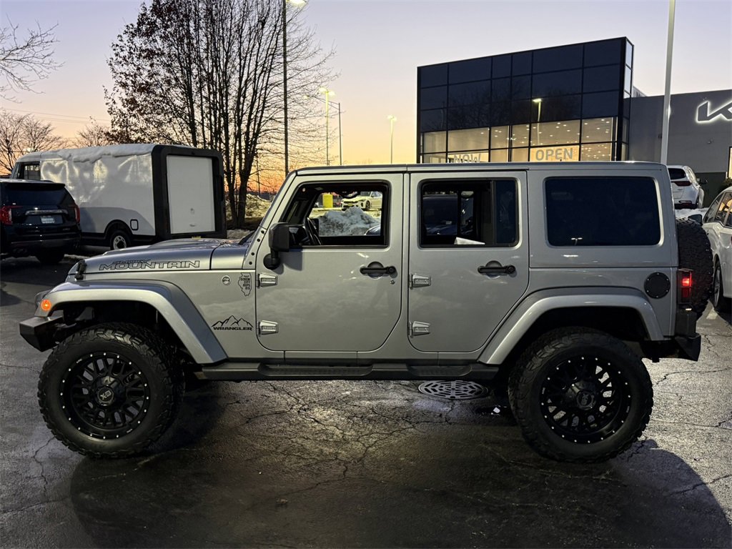 2017 JEEP WRANGLER - Image 4