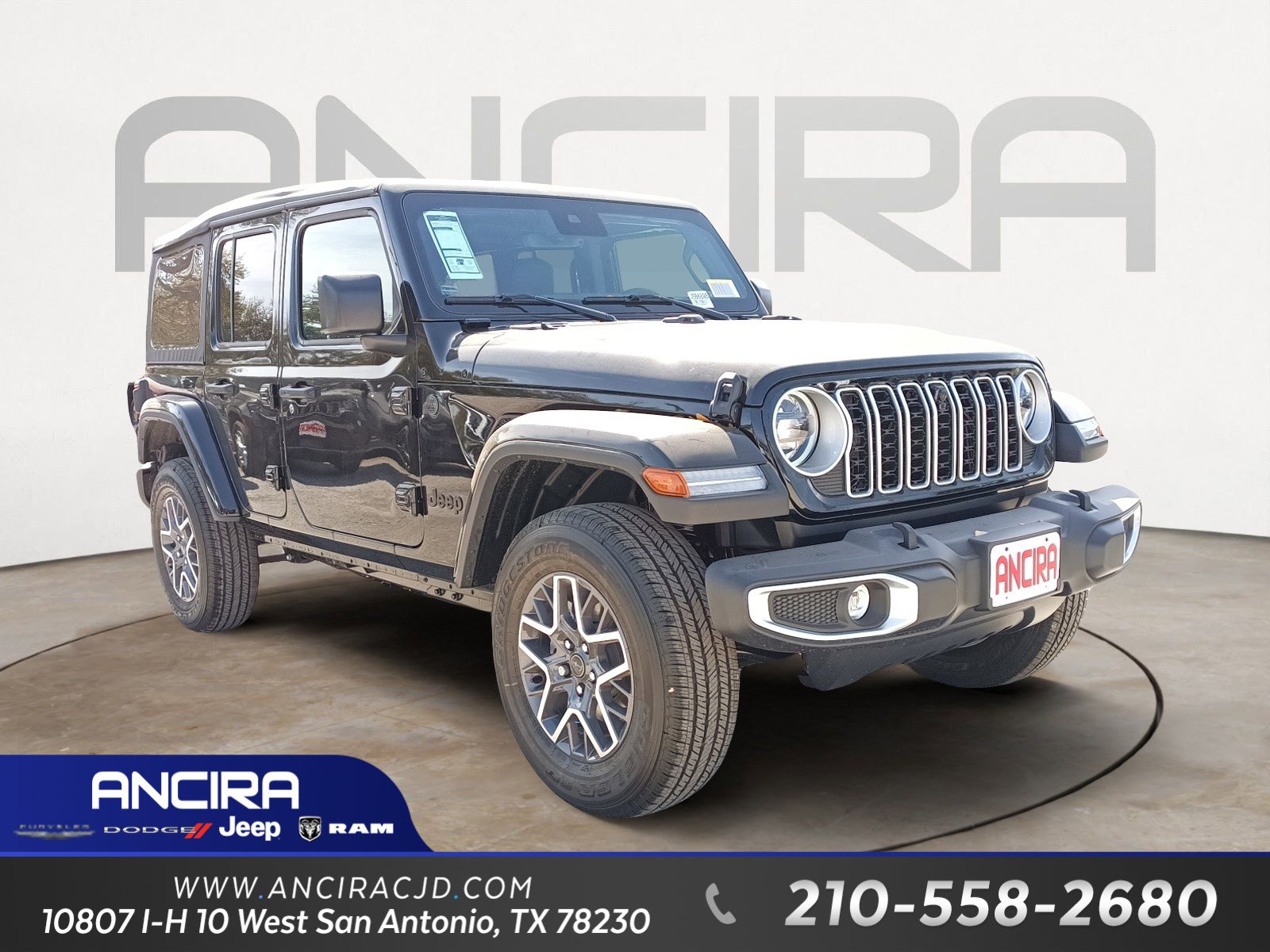 2025 Jeep Wrangler 4-Door Sahara's photo