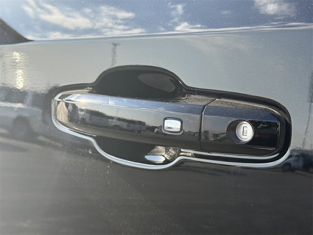 2026 GMC SIERRA - Image 12