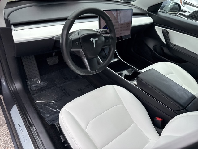 Used 2019 Tesla Model 3 Long Range with VIN 5YJ3E1EB8KF391689 for sale in Hollywood, FL