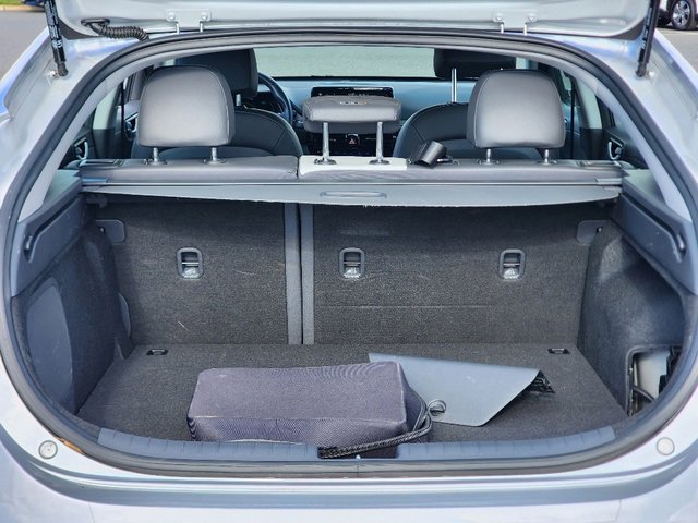 2022 Hyundai Ioniq Plug-In Hybrid Limited photo 4