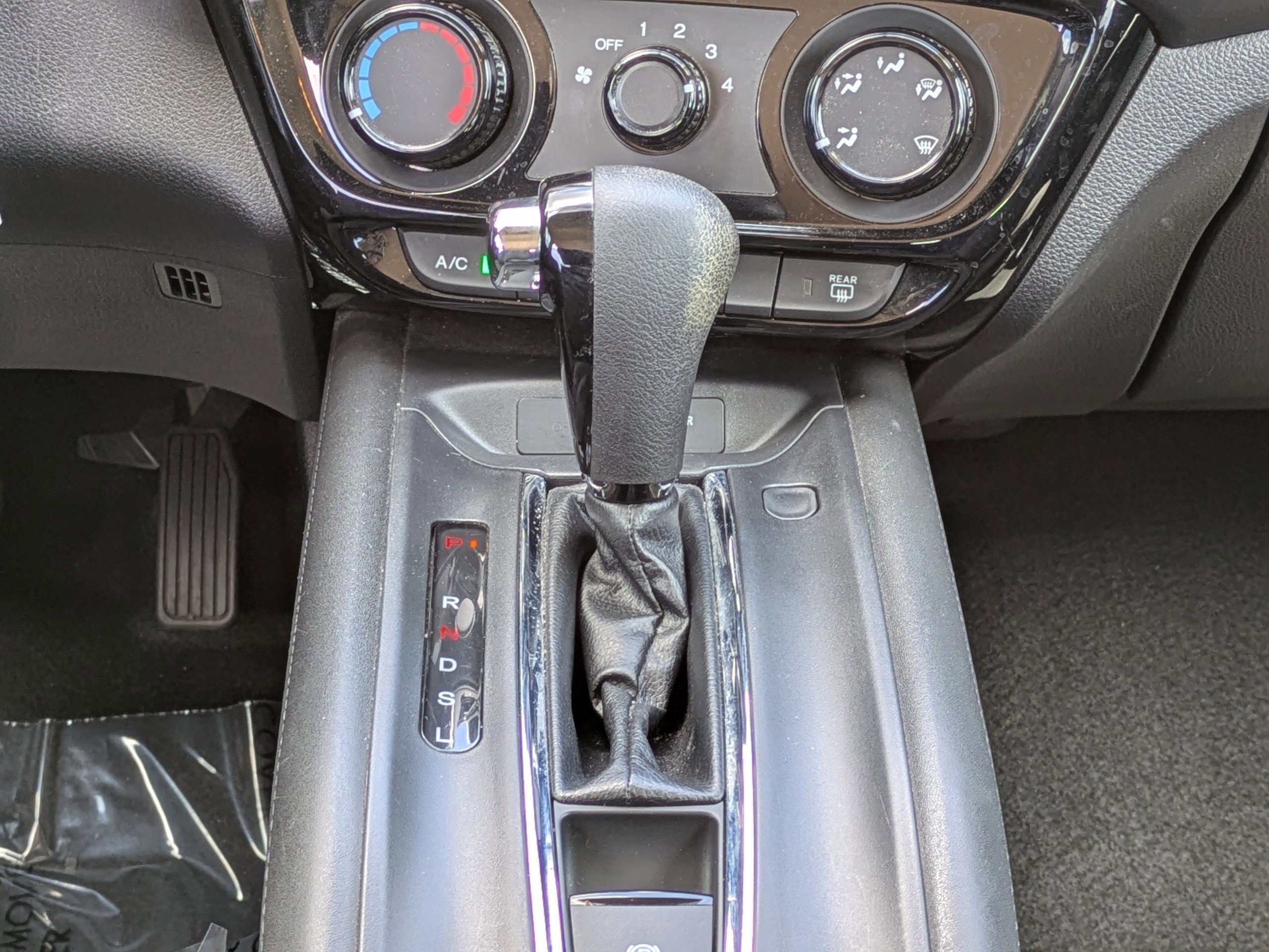 2019 Honda HR-V LX photo 12