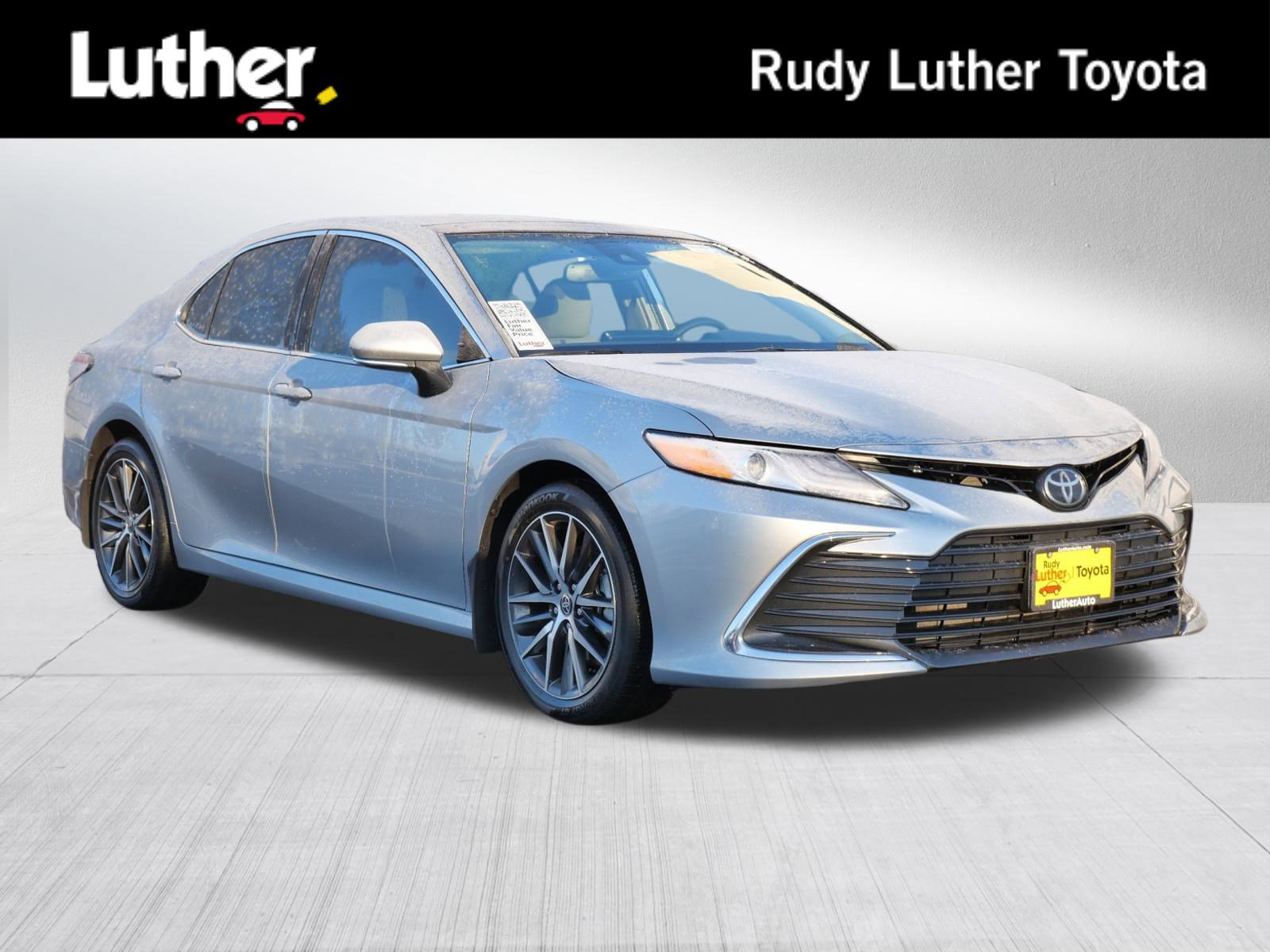 2023 Toyota Camry XLE's photo