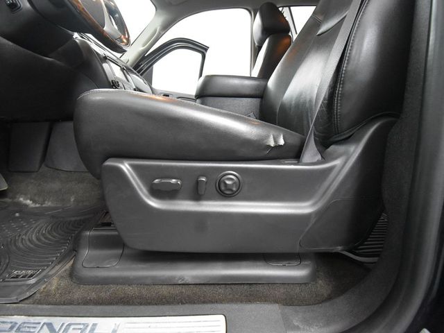 2012 Gmc Yukon Denali photo 15