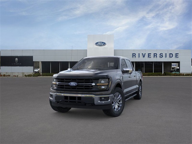 2025 Ford F-150 XLT photo 2