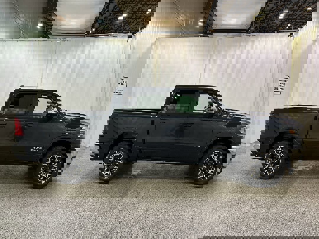 2026 Ram 1500 Laramie photo 3