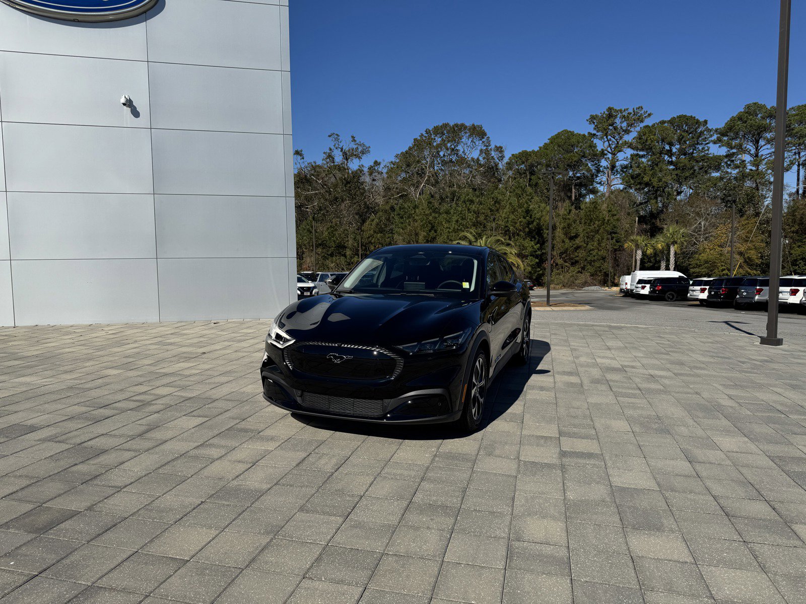 2024 Ford Mustang Mach-E Select photo 2