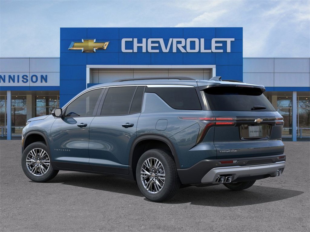 2026 Chevrolet Traverse photo 3