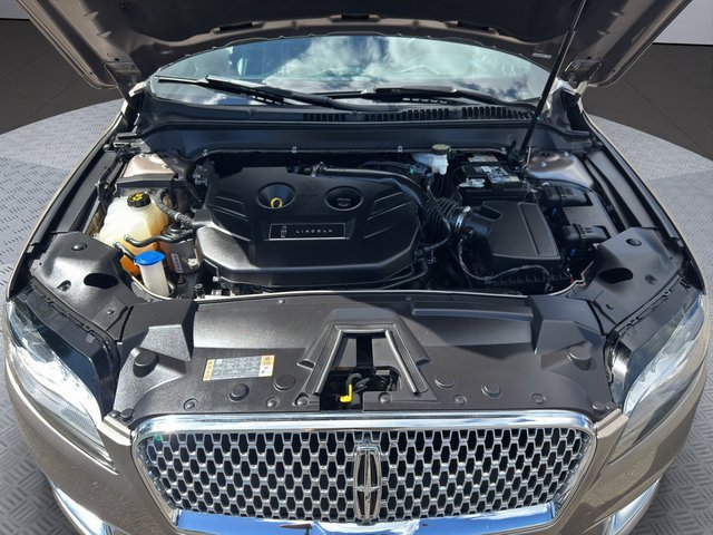 2020 Lincoln MKZ Standard photo 25