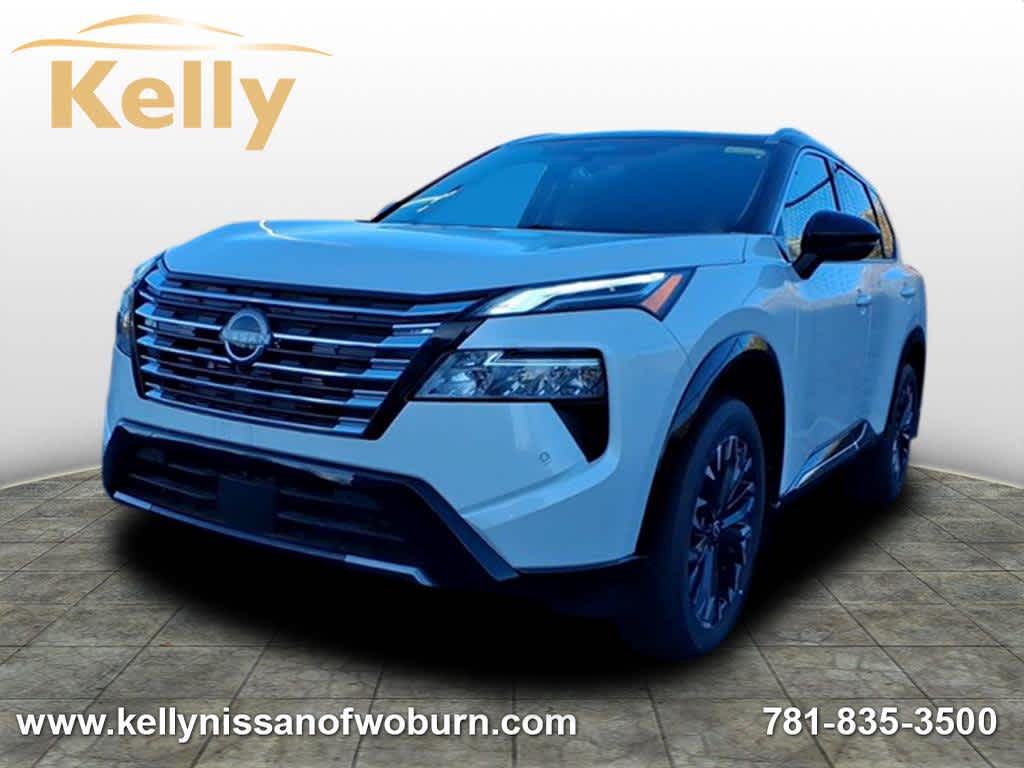 2025 Nissan Rogue Platinum's photo