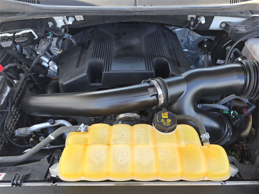 2018 Ford F-150 XLT photo 28