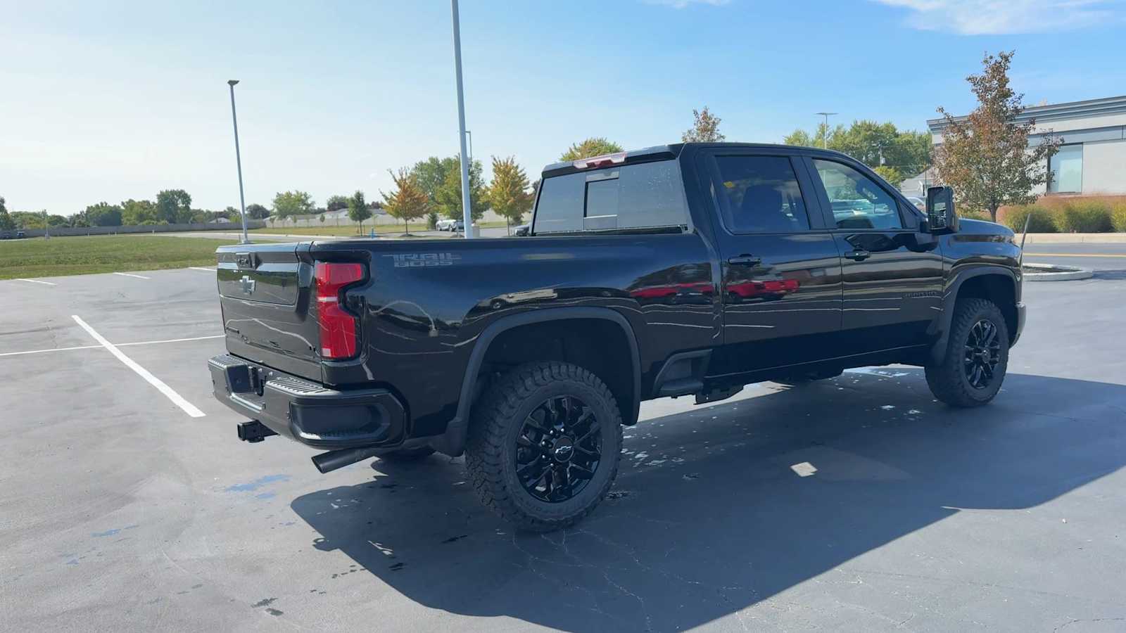 2026 Chevrolet Silverado 2500HD LT photo 8