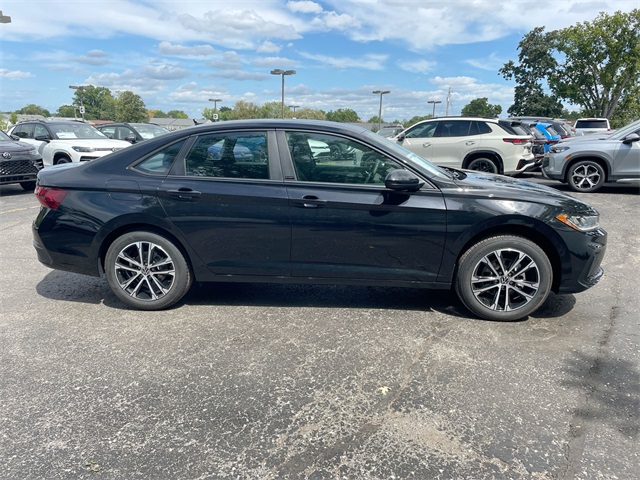 2025 Volkswagen Jetta 1.5T Sport photo 18