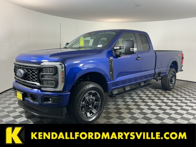 2026 Ford F-350 Super Duty XL's photo