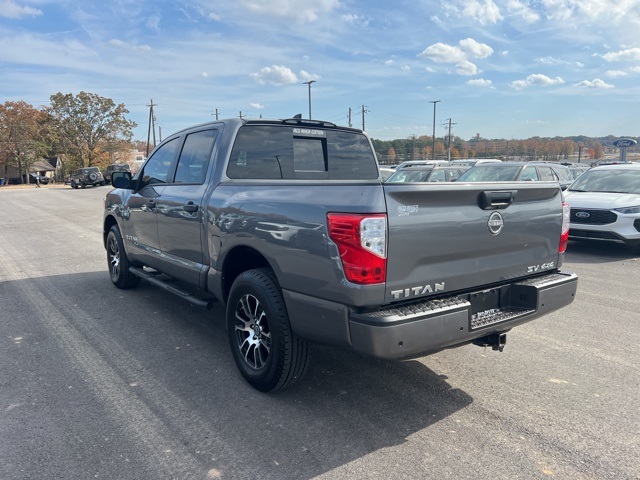 Used 2024 Nissan Titan SV with VIN 1N6AA1EC4RN111786 for sale in Little Rock