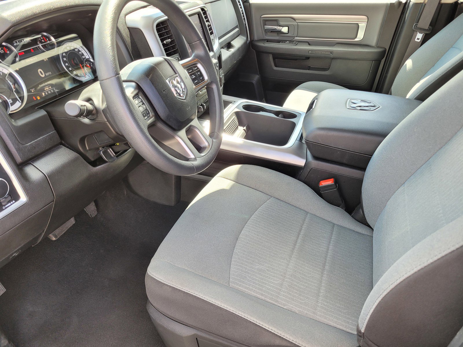 2023 Ram 1500 Classic SLT photo 13