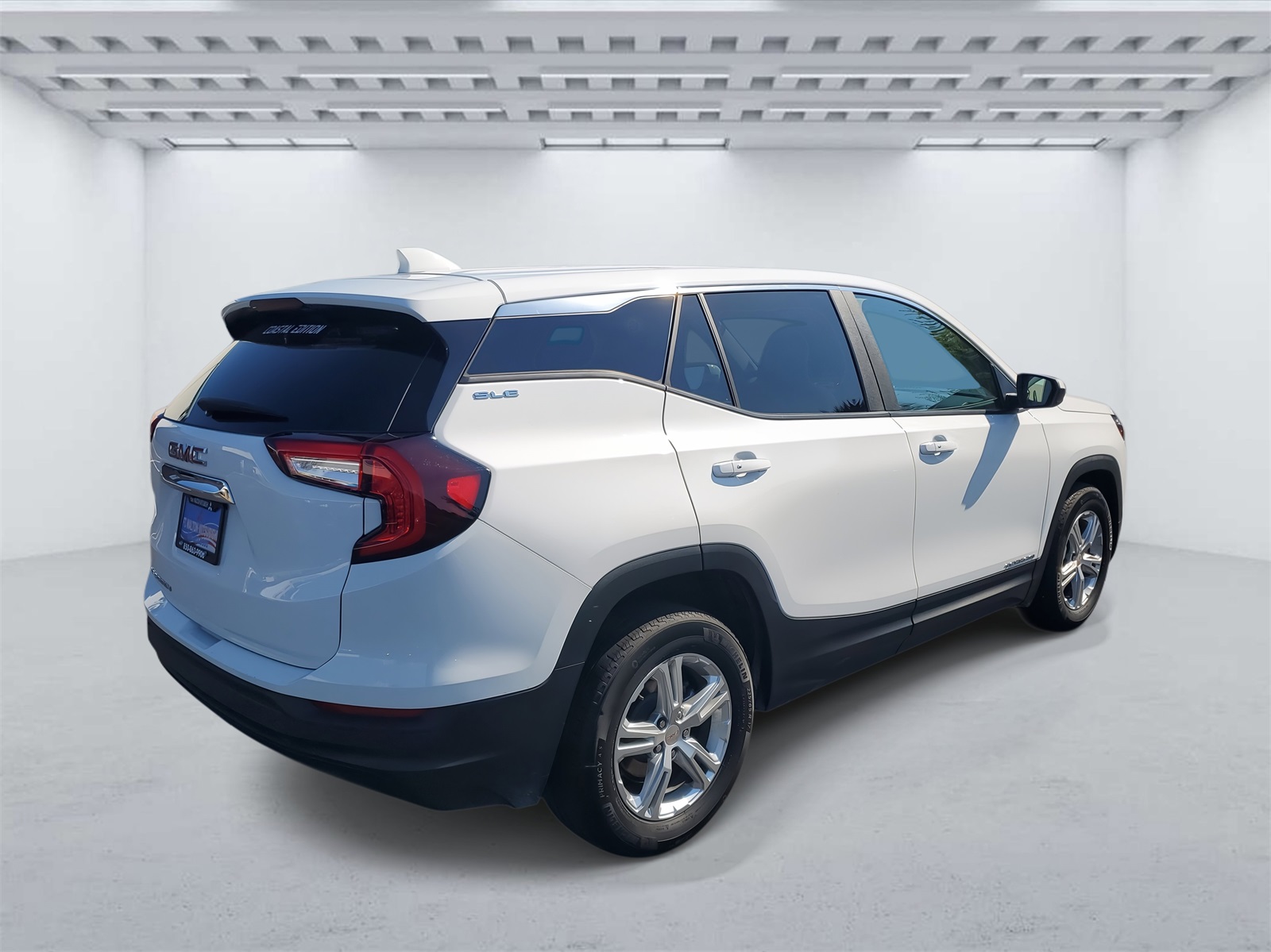 2024 Gmc Terrain SLE photo 3