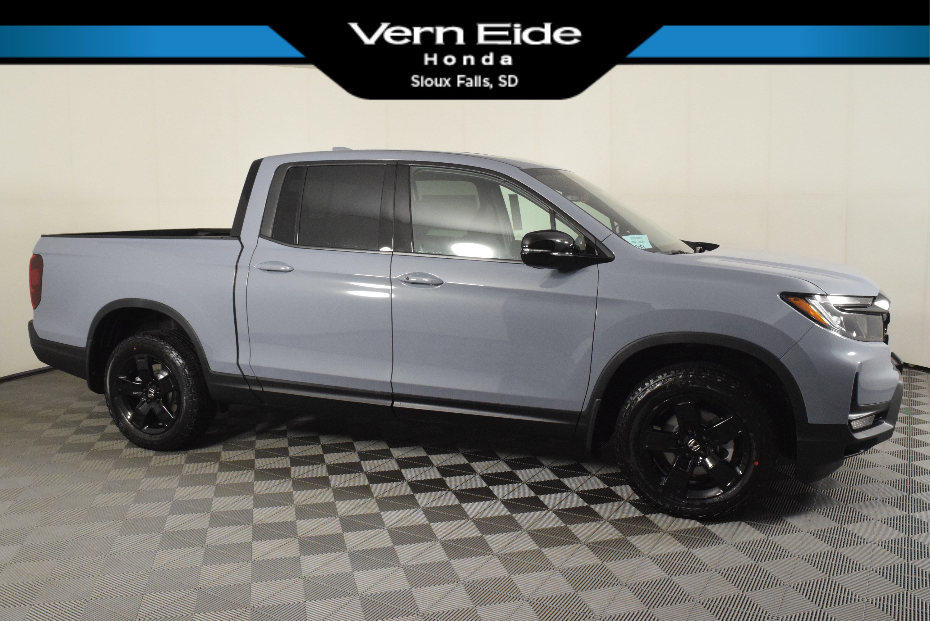 2026 Honda Ridgeline Black Edition's photo