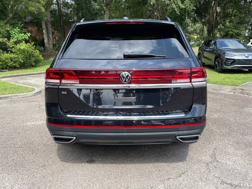 2024 Volkswagen Atlas SE photo 26