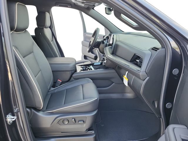 2025 Chevrolet Tahoe Premier photo 23