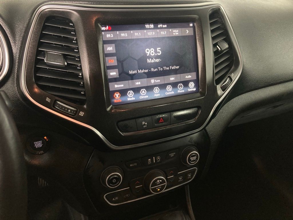 Used 2019 Jeep Cherokee Trailhawk with VIN 1C4PJMBX0KD361172 for sale in Elk River, Minnesota