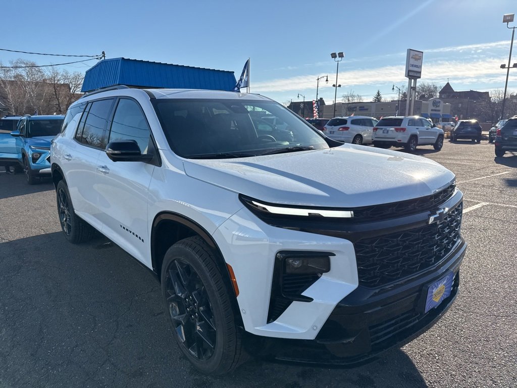 2026 Chevrolet Traverse RS photo 4