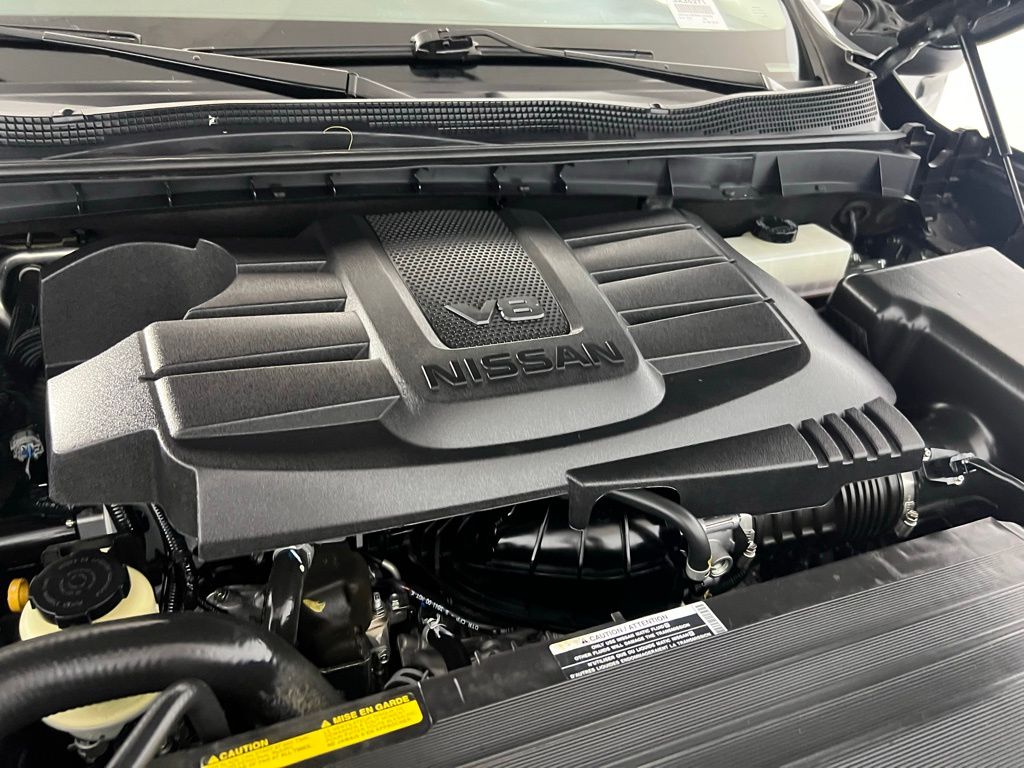2024 Nissan Titan SV photo 28