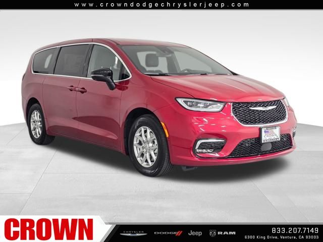 2026 Chrysler Pacifica photo 2