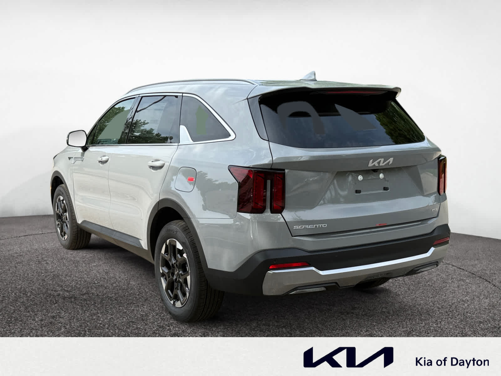 2025 Kia Sorento S photo 3