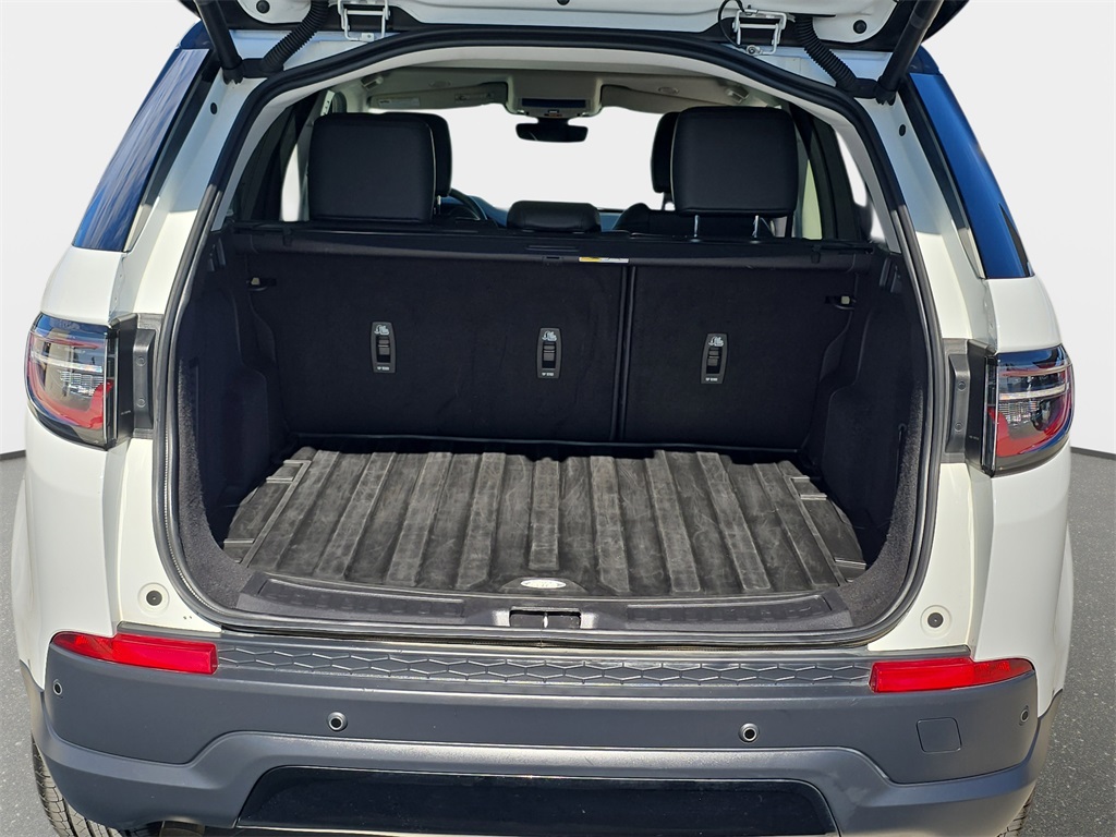 2023 Land Rover Discovery Sport S photo 12
