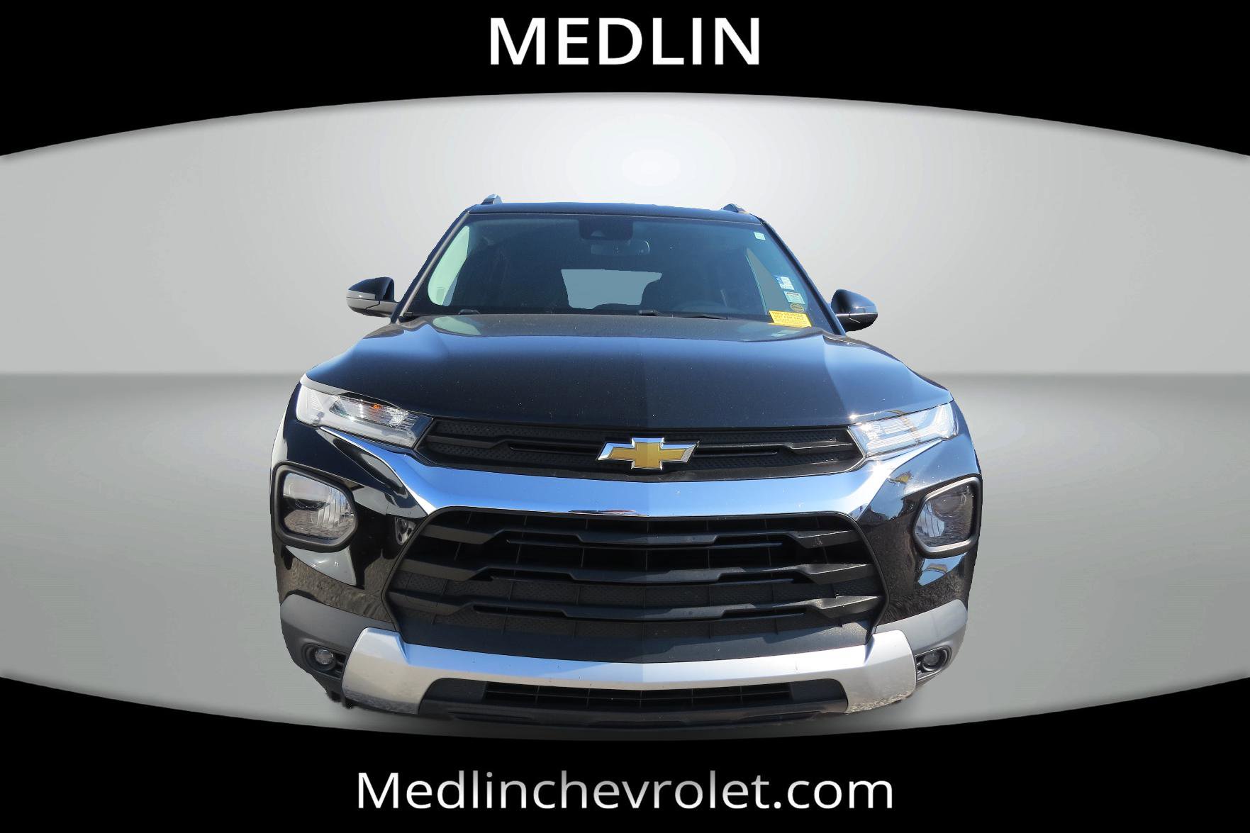 2021 Chevrolet Trailblazer LT photo 2