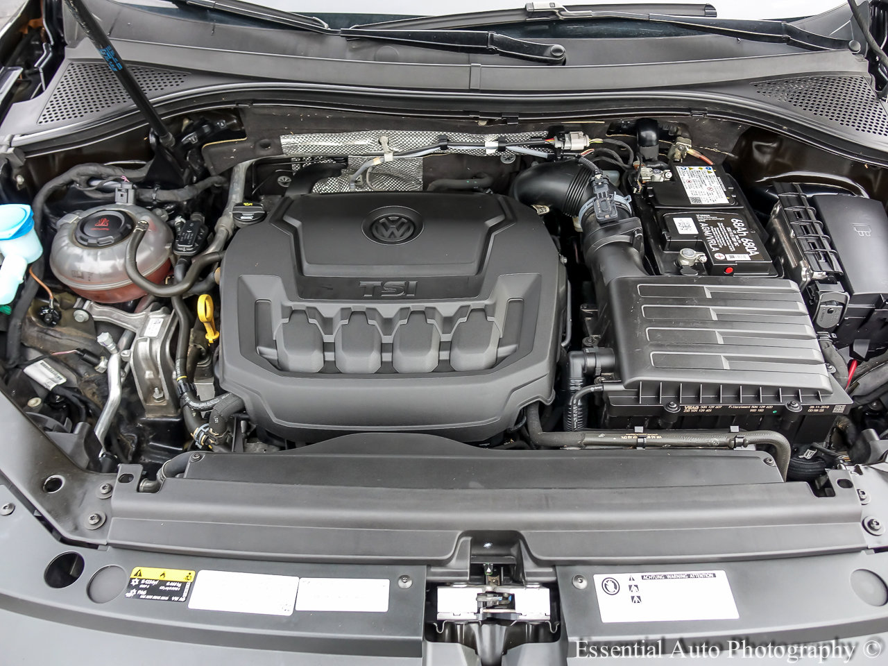 2019 VOLKSWAGEN TIGUAN - Image 24