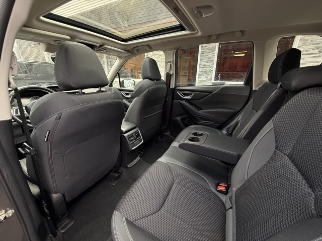 2021 Subaru Forester Premium photo 12