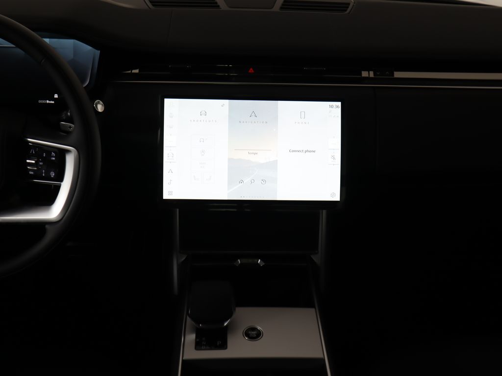 2025 Land Rover Range Rover SE photo 15